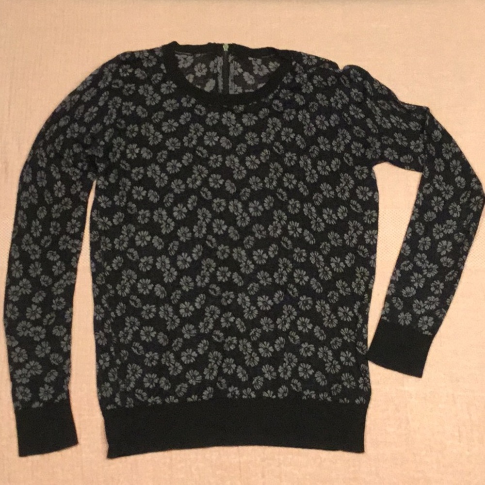Women Printed Flower Pullover Light Weight Sweater